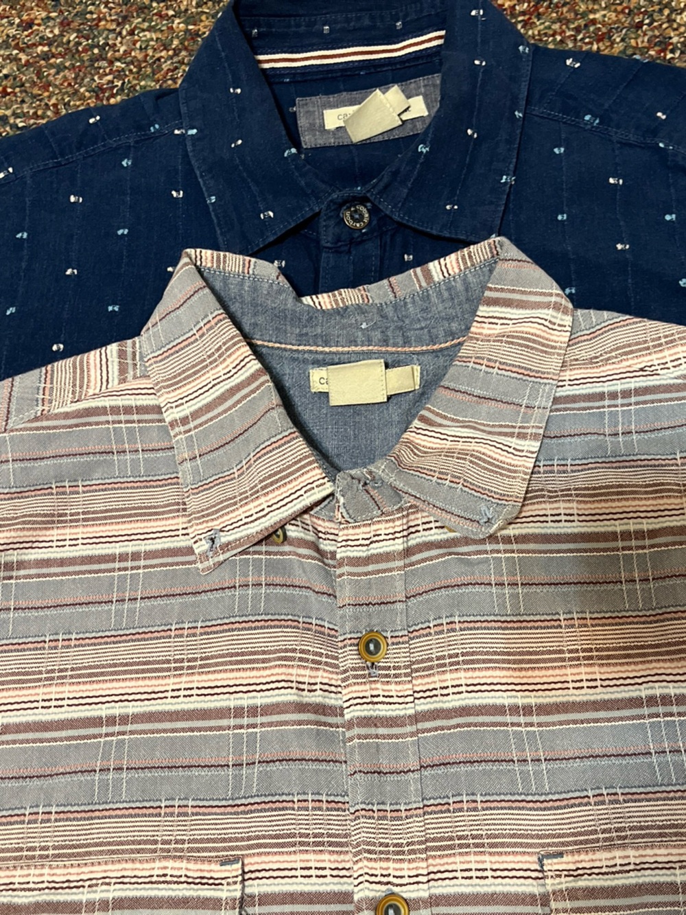 (Lot Of 2) Carbon 2 Cobalt Mens Short Sleeve Shirt  Size Medium